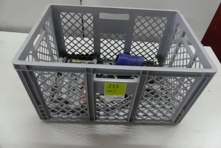 Kiste mit Druckluft Werkzeug